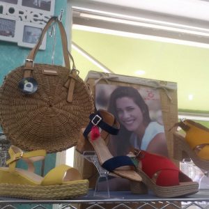 MODA REGALOS Y DECORACIÓN GIRASOL