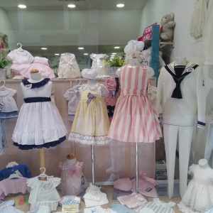 CAYETANA CHIC